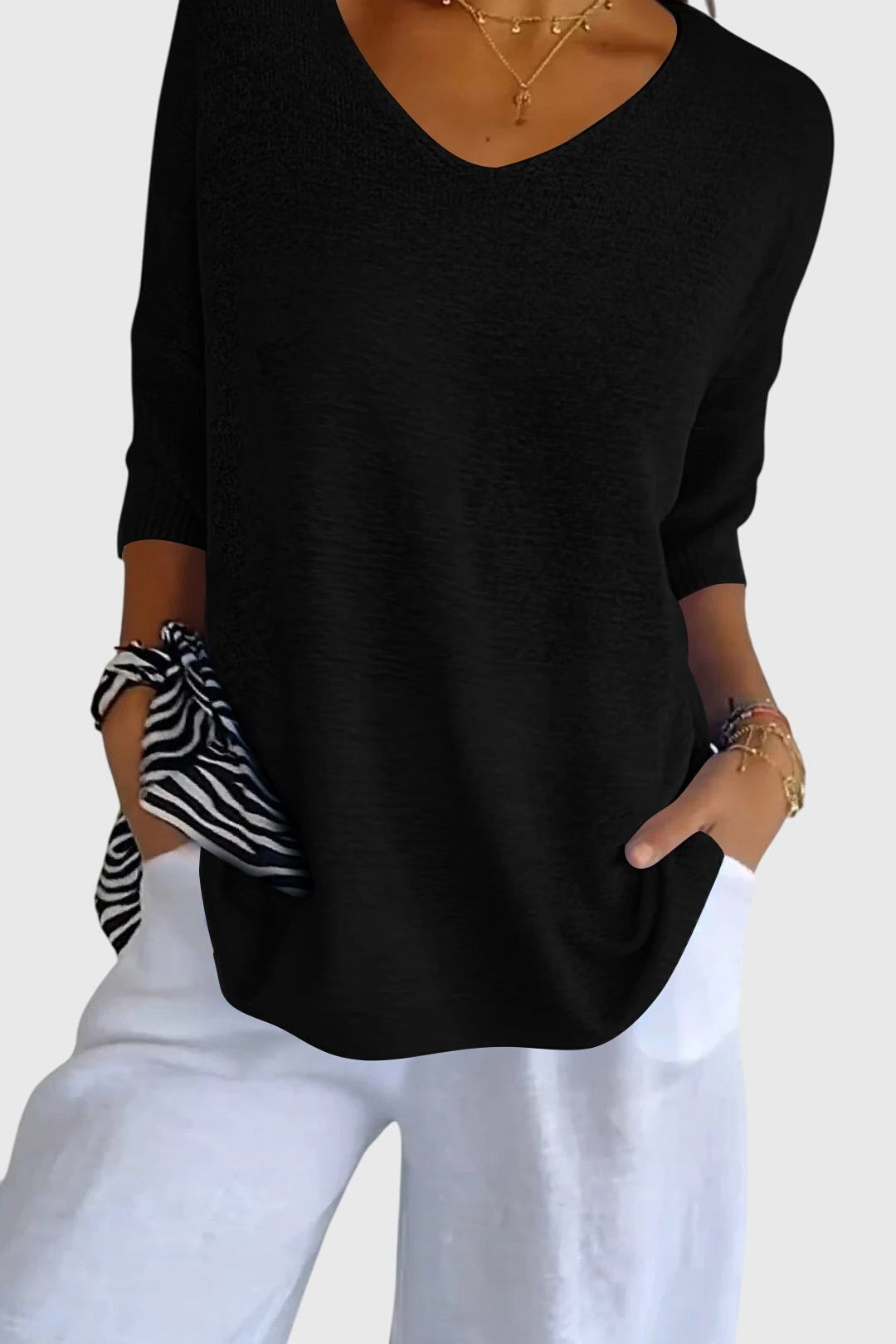 Cassandra™ | Elegancki Top z Dekoltem w Serek